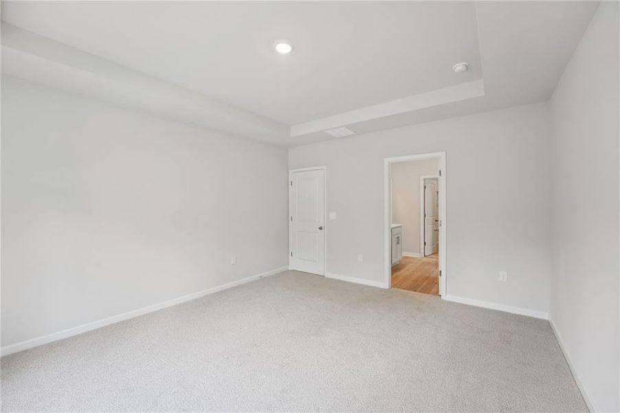 Spacious, unfurnished interior of a new home in Westmont Preserve, Powder Springs (Image 42).