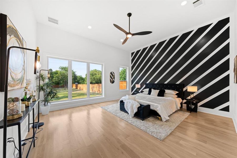 Furnished interior view inside a new home in , Dallas (Image 8).