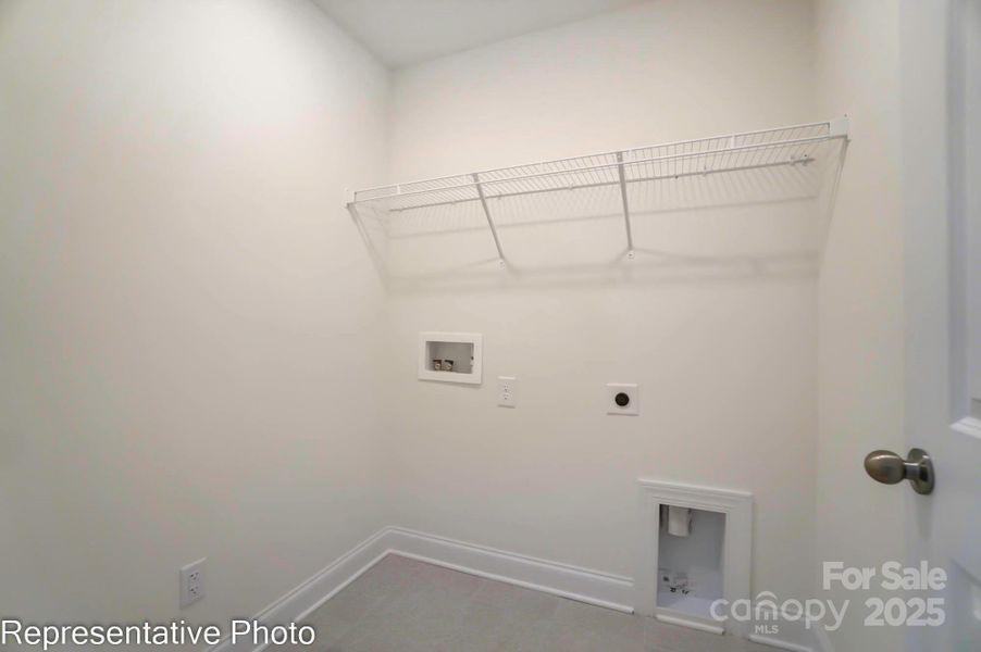 Spacious, unfurnished interior of a new home in The Meadows at Laurelbrook, Sherrills Ford (Image 12).