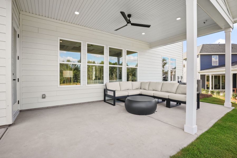 Representative exterior details of a home built from the Stonegate by Pulte Homes in The Retreat at Carolina Ridge, Harrisburg (Image 47). Representative exterior details of a home built from the Stonegate by Pulte Homes in The Retreat at Carolina Ridge, Harrisburg (Image 47).