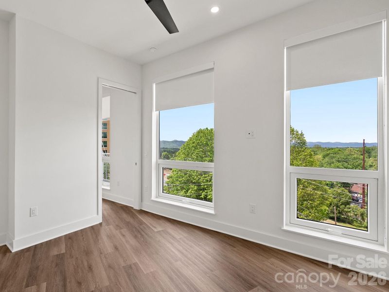 Spacious, unfurnished interior of a new home in , Asheville (Image 14).