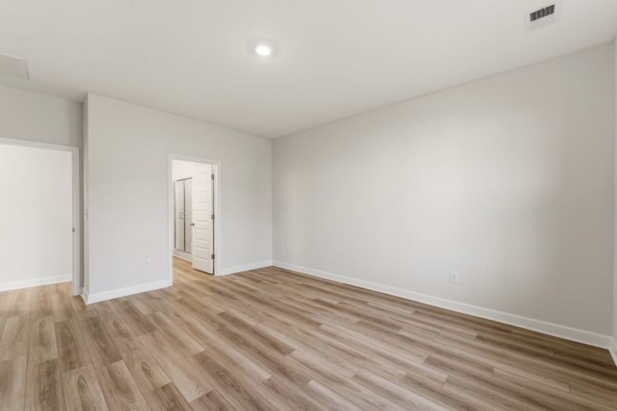 Spacious, unfurnished interior of a new home in Cottages at Lake Emory, Inman (Image 20). Spacious, unfurnished interior of a new home in Cottages at Lake Emory, Inman (Image 20).