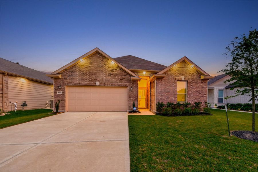 Front exterior of a new home in , Fresno, TX, highlighting curb appeal (Image 22).