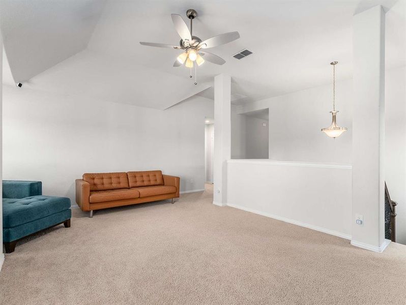 Spacious, unfurnished interior of a new home in Emerald Vista, Wylie (Image 22). Spacious, unfurnished interior of a new home in Emerald Vista, Wylie (Image 22).