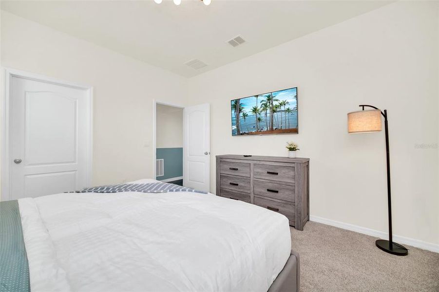 Furnished interior view inside a new home in , Davenport (Image 31). Furnished interior view inside a new home in , Davenport (Image 31).