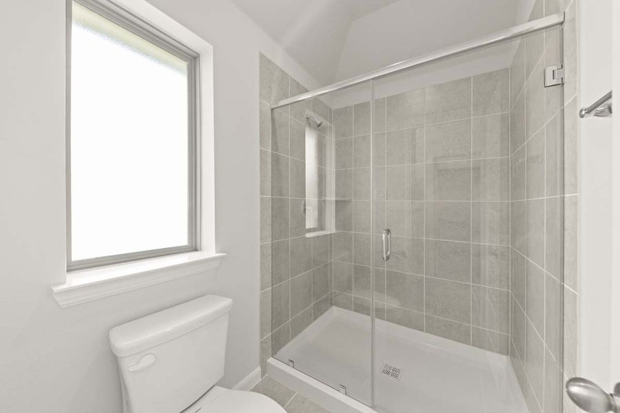 Furnished interior view inside a new home in Elevon, Lavon (Image 10).