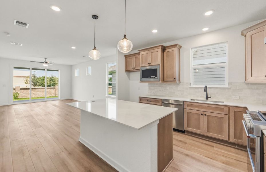 Furnished interior view inside a new home in Sun City Texas, Georgetown (Image 11).