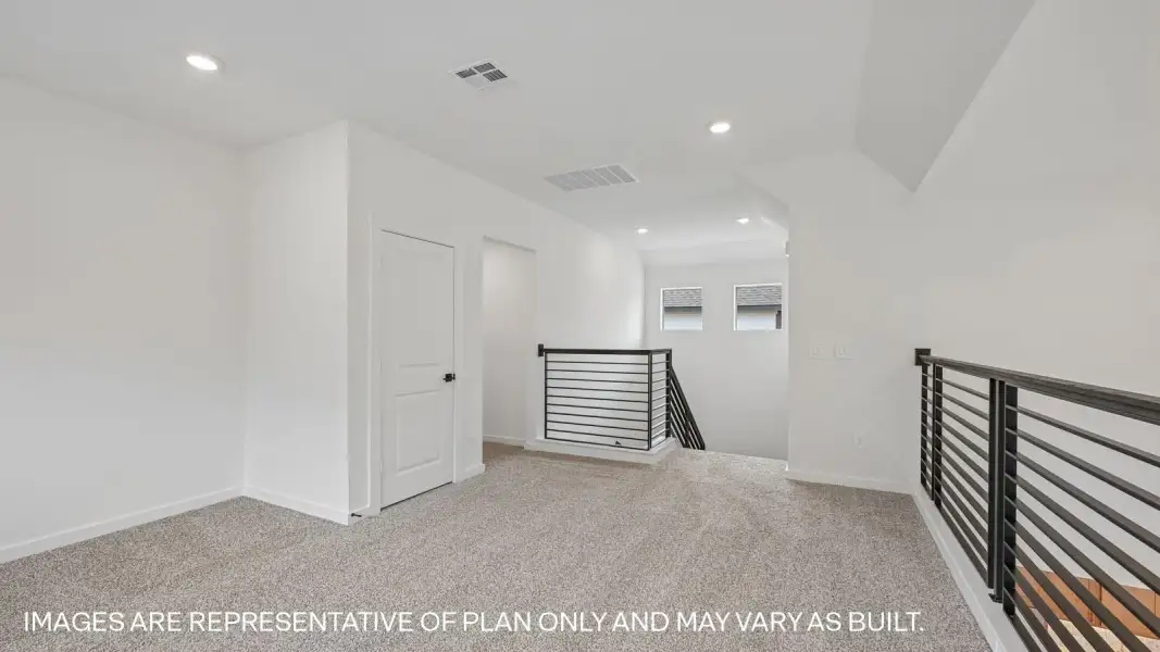 Spacious, unfurnished interior of a new home in The Enclave at Bar W Ranch, Leander (Image 29).