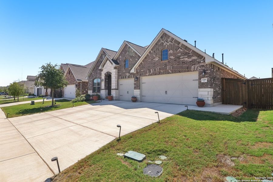 Community amenities in Stillwater Ranch, San Antonio (Image 36).