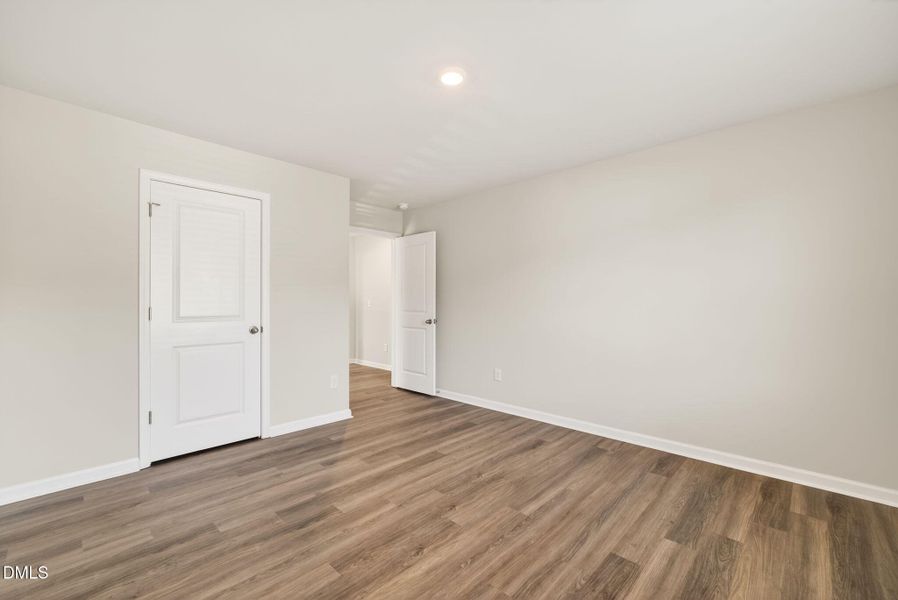 32-web-or-mls-DSC07415 32-web-or-mls-DSC07415