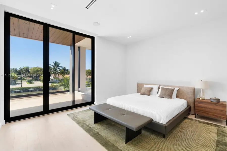 Junior Suite Junior Suite