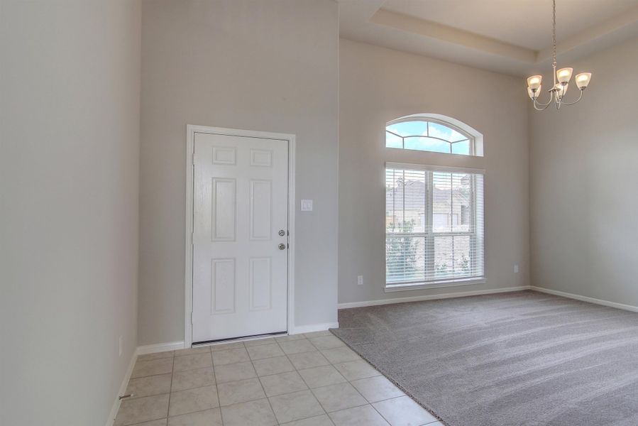 Representative unfurnished interior of a home built from the Floor Plan 2922 by Colina Homes in Grand Magnolia, Magnolia (Image 16).