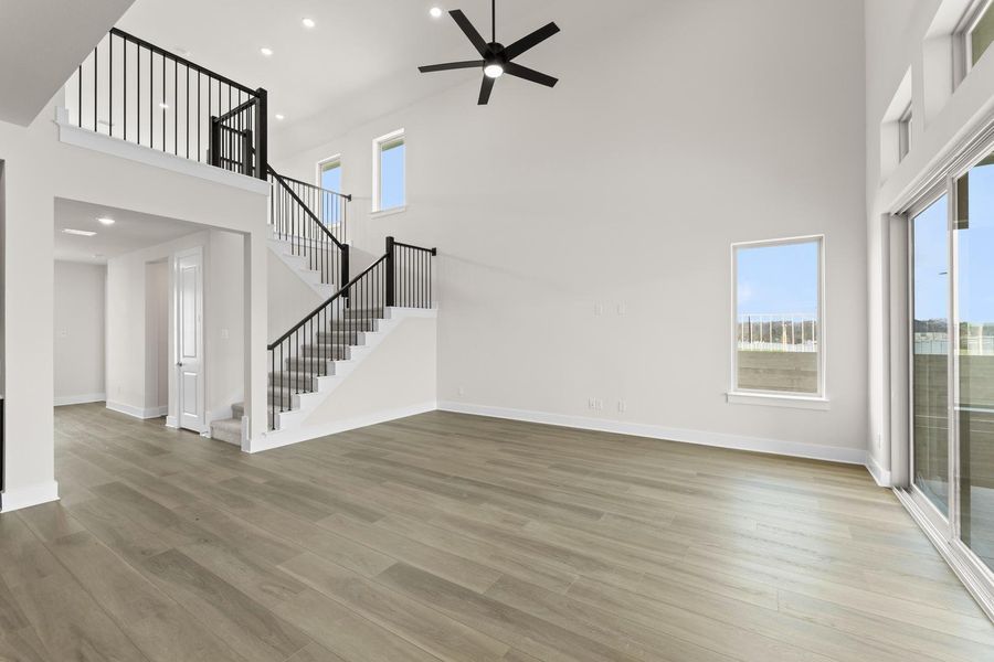 Spacious, unfurnished interior of a new home in Painted Tree, McKinney (Image 14). Spacious, unfurnished interior of a new home in Painted Tree, McKinney (Image 14).