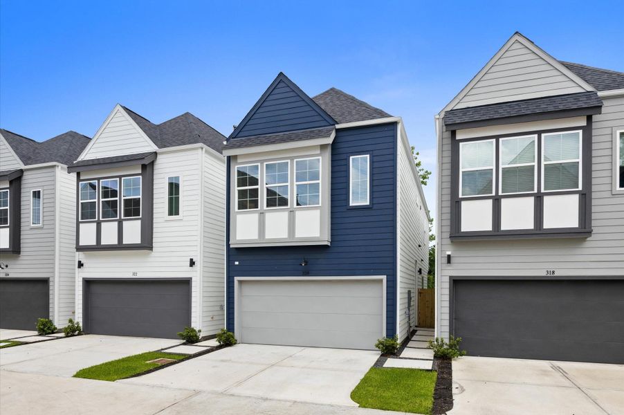 Front exterior of a new home in , Houston, TX, highlighting curb appeal (Image 20). Front exterior of a new home in , Houston, TX, highlighting curb appeal (Image 20).