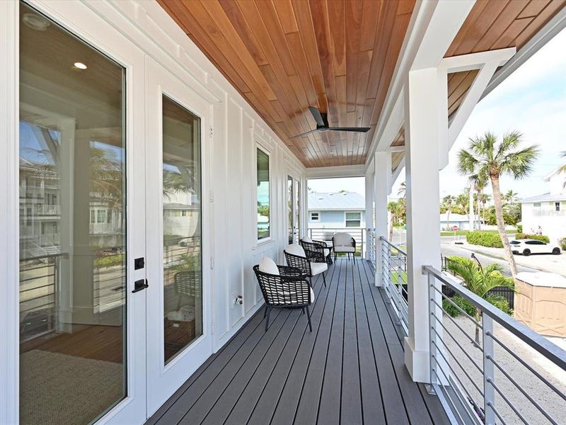 Exterior details and patio area of a home in , Holmes Beach (Image 26).