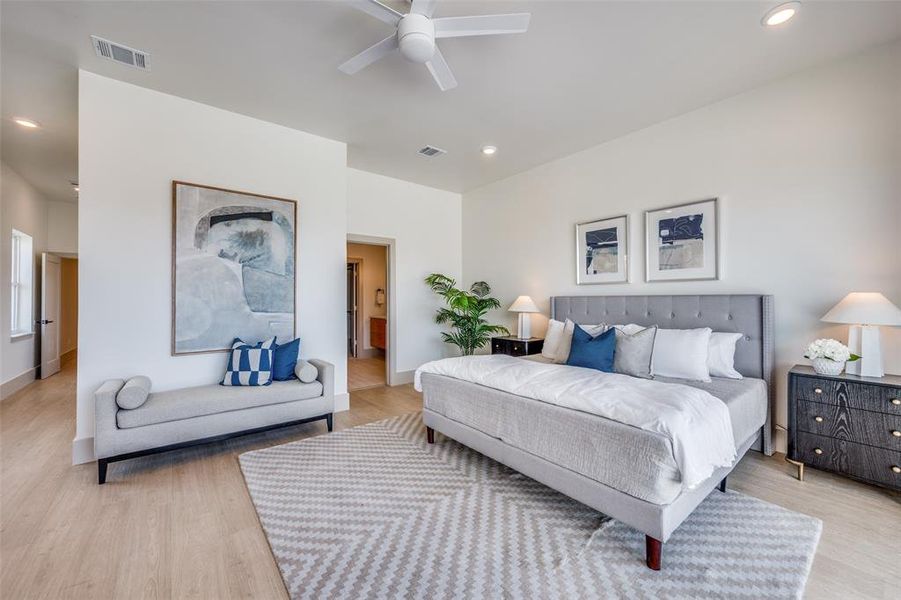 Furnished interior view inside a new home in , Fort Worth (Image 15). Furnished interior view inside a new home in , Fort Worth (Image 15).