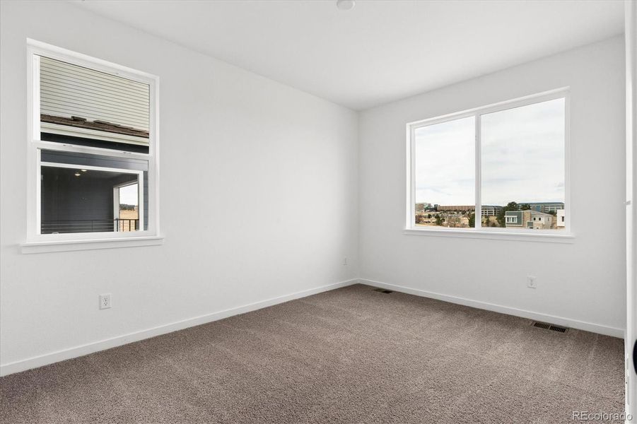 Spacious, unfurnished interior of a new home in The Summit at Meridian, Englewood (Image 18).