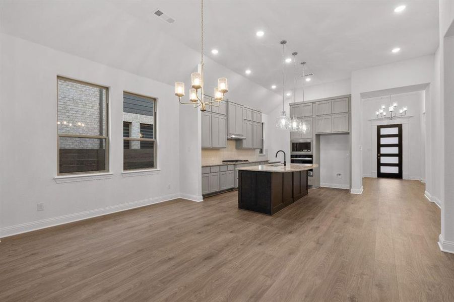 DAL_Painted Tree_Kilgore IV_4213 Attwater Street (5)