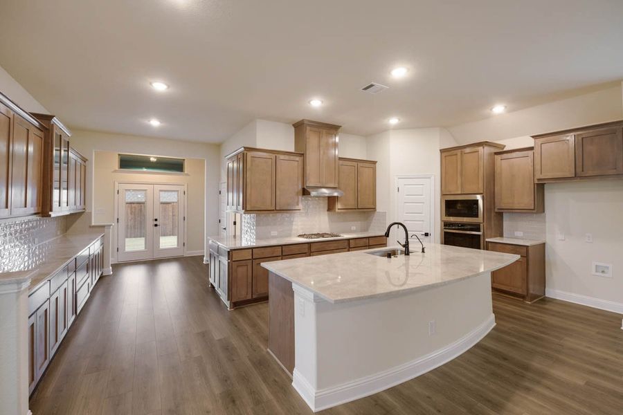 Furnished interior view inside a new home in Las Lomas, Forney (Image 11).
