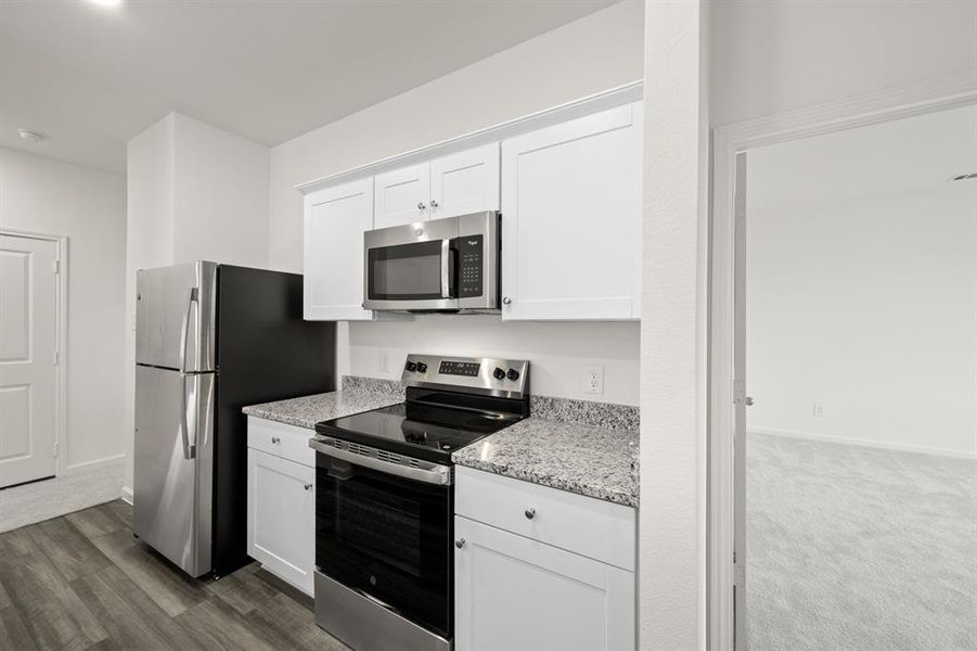 12729 Big Ranch- Kitchen-5