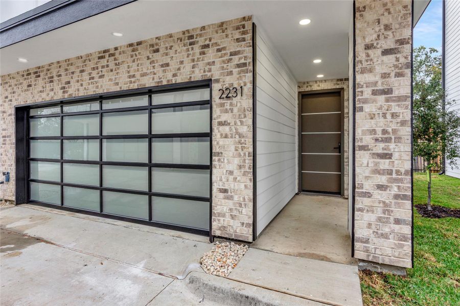 Exterior details and patio area of a home in , Houston (Image 1).