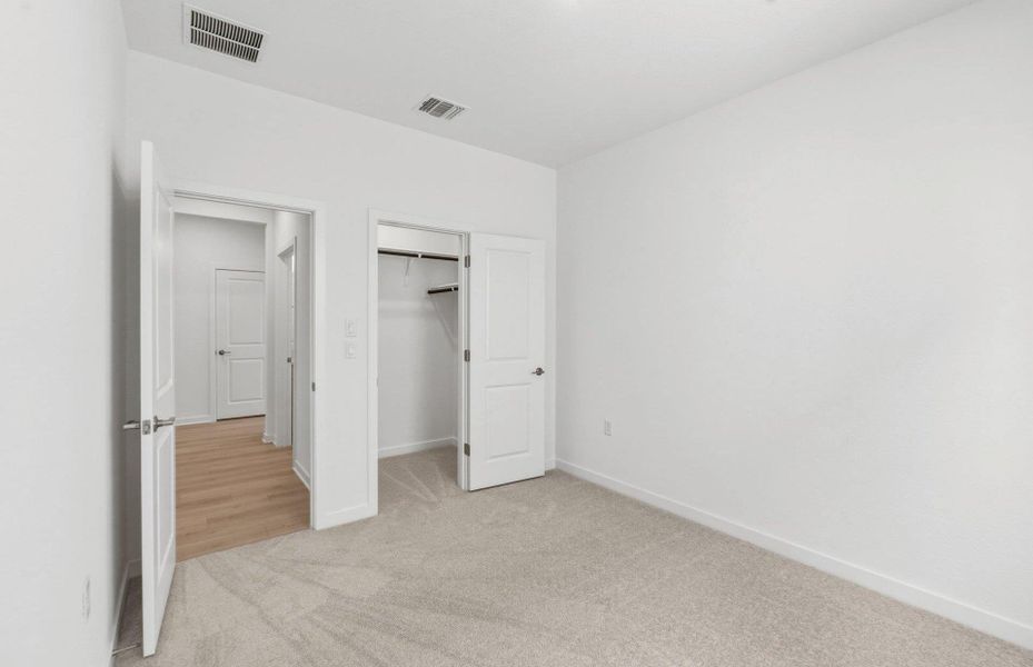 Spacious, unfurnished interior of a new home in Cameron Place, Manor (Image 28).