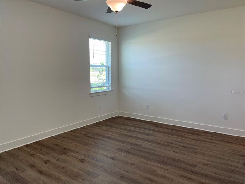 Spacious, unfurnished interior of a new home in Arbor Meadows, Spring Hill (Image 13).