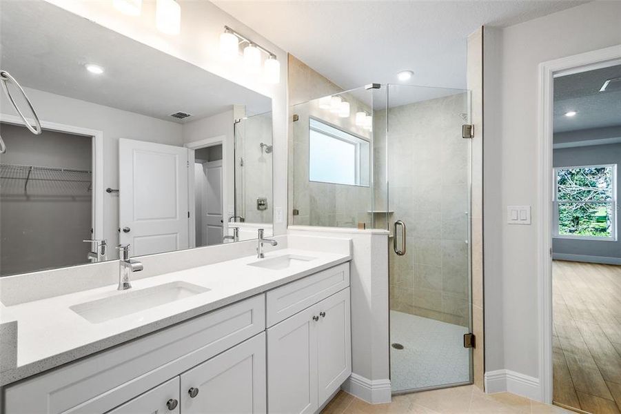 Furnished interior view inside a new home in , Ocala (Image 13).