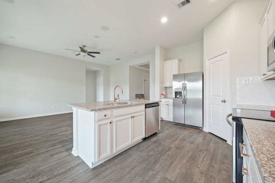 Bastrop Floorplan - Kitchen