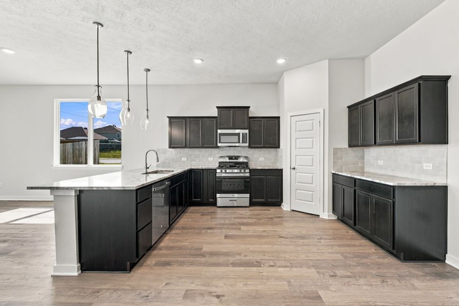 Furnished interior view inside a new home in Arrowhead Farms, Caldwell (Image 4).
