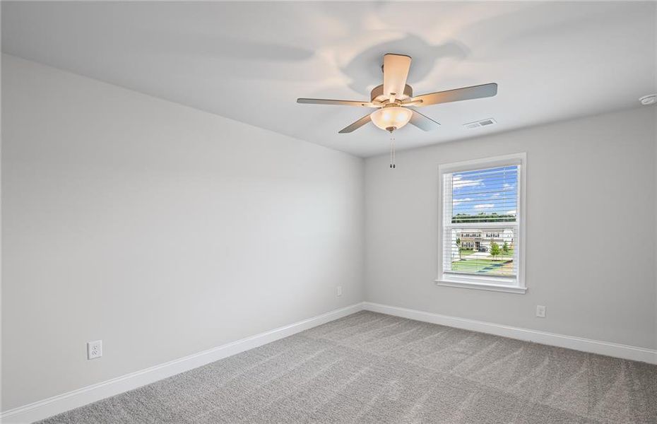 Spacious, unfurnished interior of a new home in Anderson Point, McDonough (Image 15).