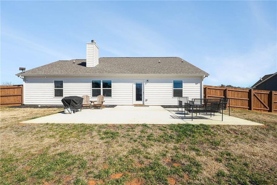 Exterior details and patio area of a home in , Winterville (Image 4).