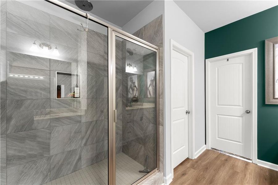 Furnished interior view inside a new home in , Jefferson (Image 9).