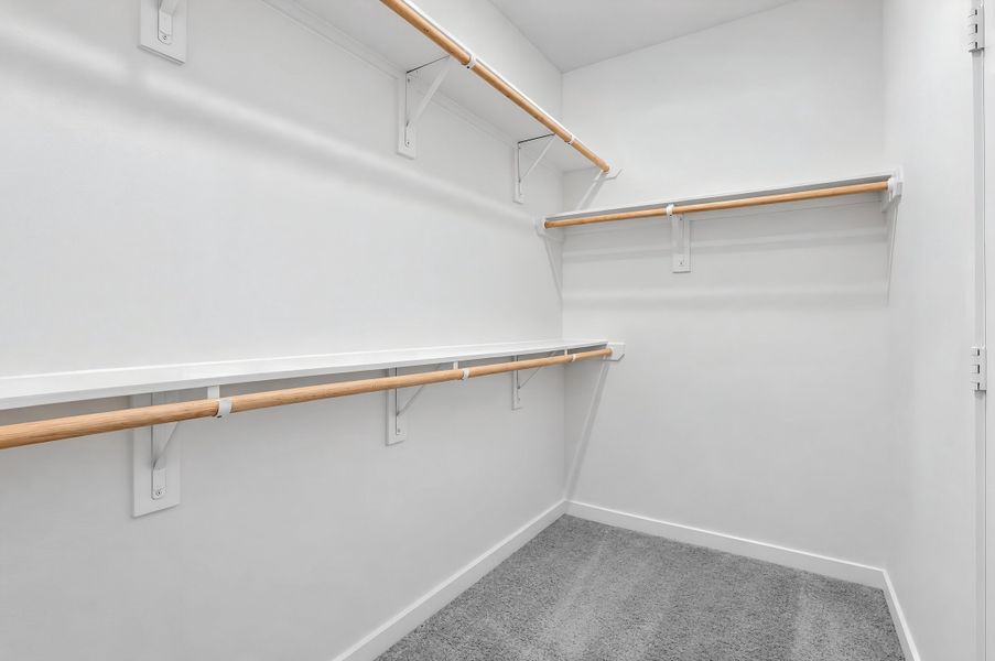 Spacious, unfurnished interior of a new home in Raburn Reserve 50s, Tomball (Image 12).
