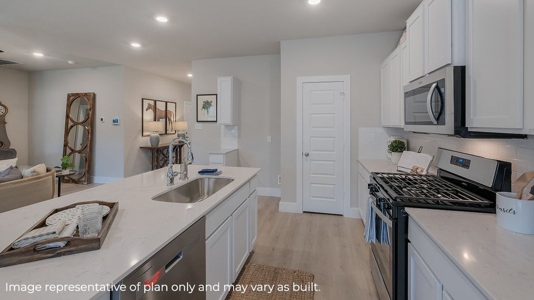 Representative furnished interior of a home built from the The Naples by D.R. Horton in Veranda, San Antonio (Image 8).