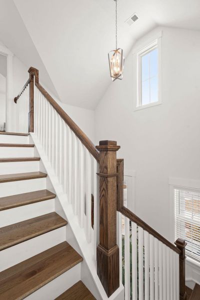 Image 52 of a home in .