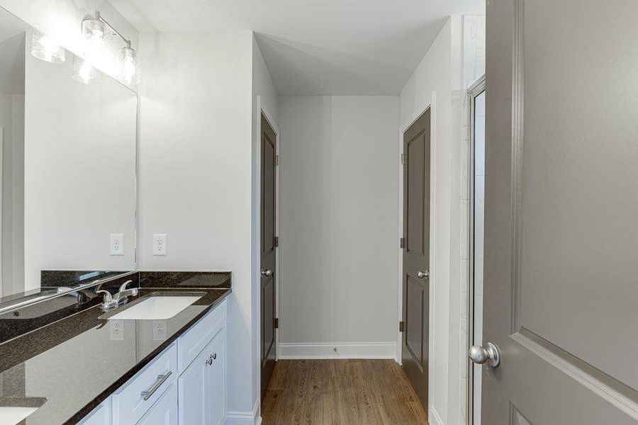 Furnished interior view inside a new home in , Carnesville (Image 8).
