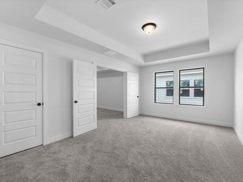 Spacious, unfurnished interior of a new home in Lago Mar - 60', Texas City (Image 19). Spacious, unfurnished interior of a new home in Lago Mar - 60', Texas City (Image 19).