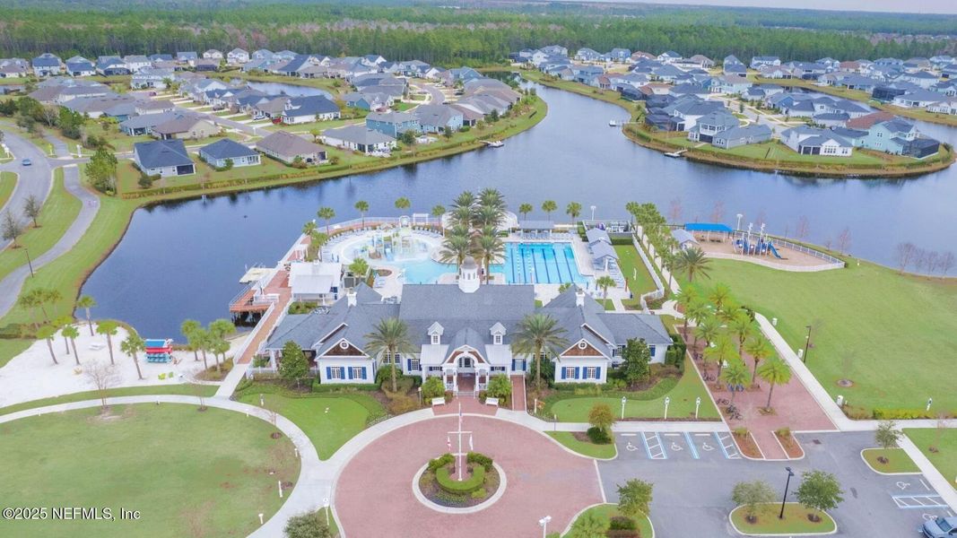 Image 40 of a home in Beacon Lake.
