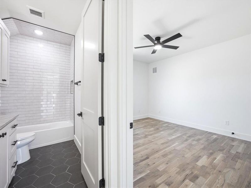 Spacious, unfurnished interior of a new home in , Midlothian (Image 22). Spacious, unfurnished interior of a new home in , Midlothian (Image 22).