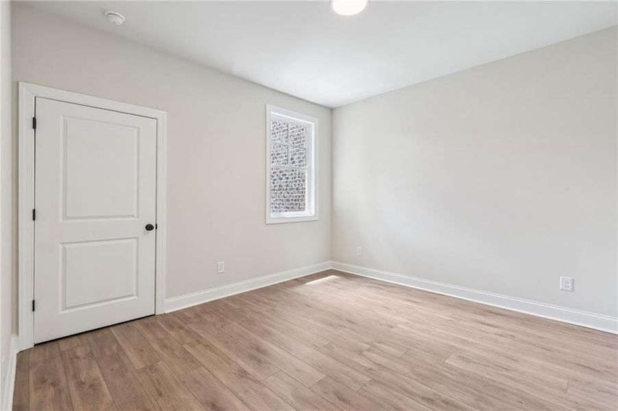 Spacious, unfurnished interior of a new home in Waterside, Peachtree Corners (Image 54).