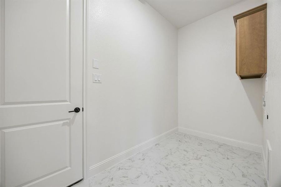 Spacious, unfurnished interior of a new home in Joshua Meadows, Joshua (Image 26). Spacious, unfurnished interior of a new home in Joshua Meadows, Joshua (Image 26).