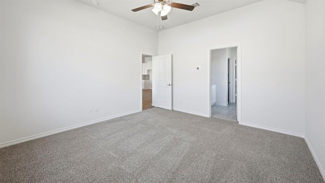 Spacious, unfurnished interior of a new home in Morning Ridge, Princeton (Image 14).