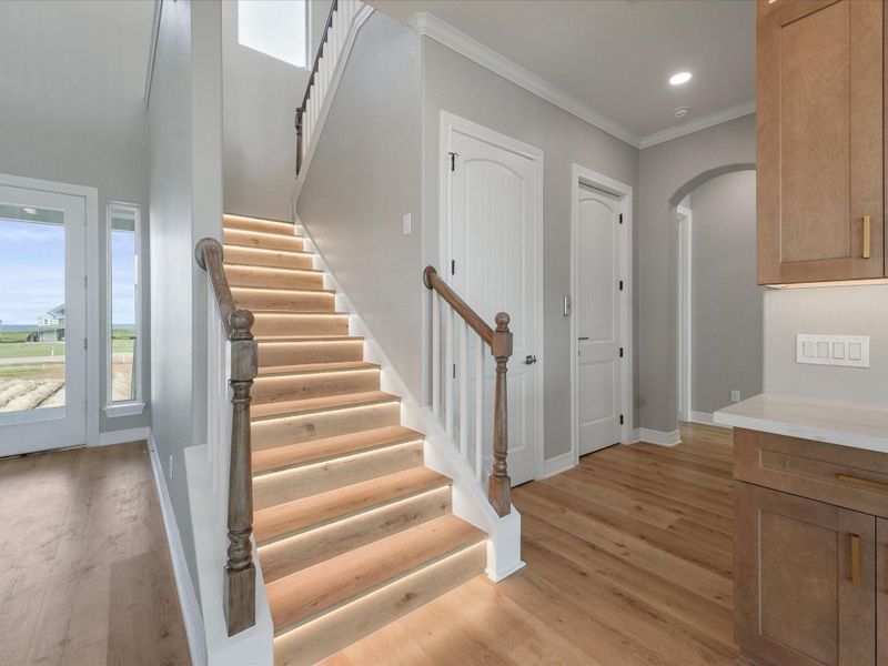 Spacious, unfurnished interior of a new home in , Freeport (Image 20).