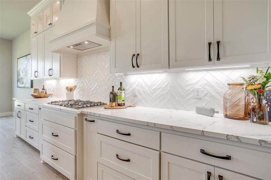 Furnished interior view inside a new home in , Weatherford (Image 16).