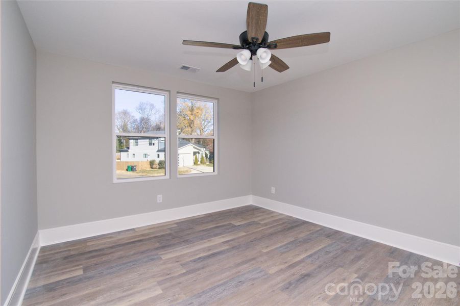 Spacious, unfurnished interior of a new home in , Charlotte (Image 23).