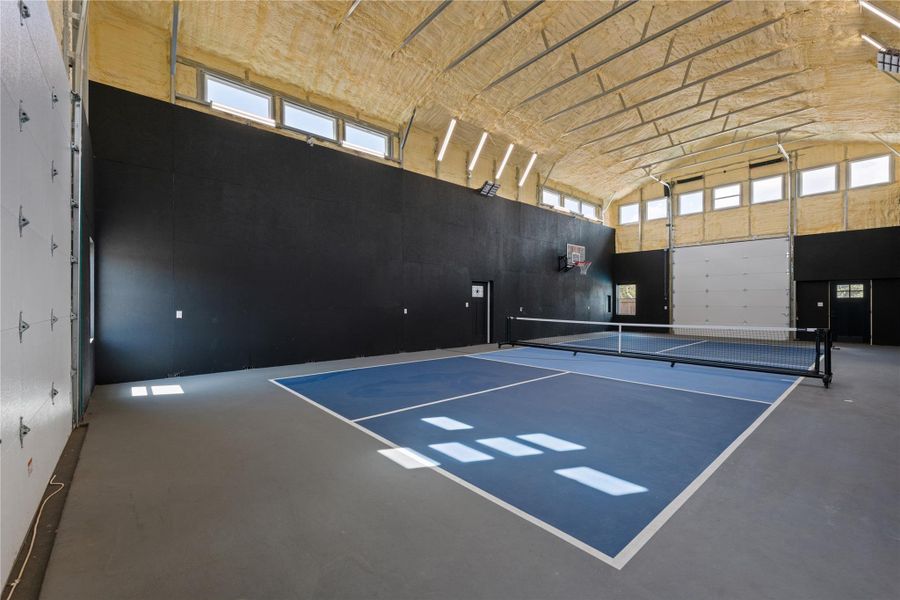 Community amenities in , Dripping Springs (Image 33).