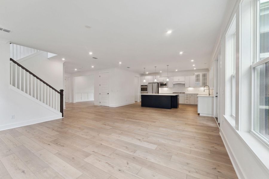 Spacious, unfurnished interior of a new home in Liberty Hill Farm, Mount Pleasant (Image 32).