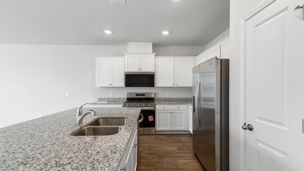 Furnished interior view inside a new home in Carolina Groves Townhomes, Moncks Corner (Image 5).