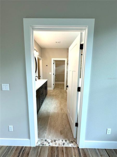 Spacious, unfurnished interior of a new home in , Palm Coast (Image 31).